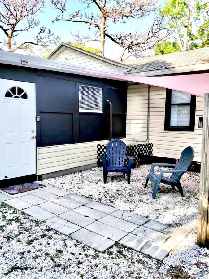 Two Fully Equipped Apartments And A Studio 5 Miles From The Beach 세인트피터즈버그 외부 사진